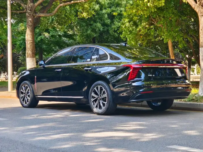 Hongqi H5 PHEV 2025 Model 170 Chao Hybrid Edition – фото 5