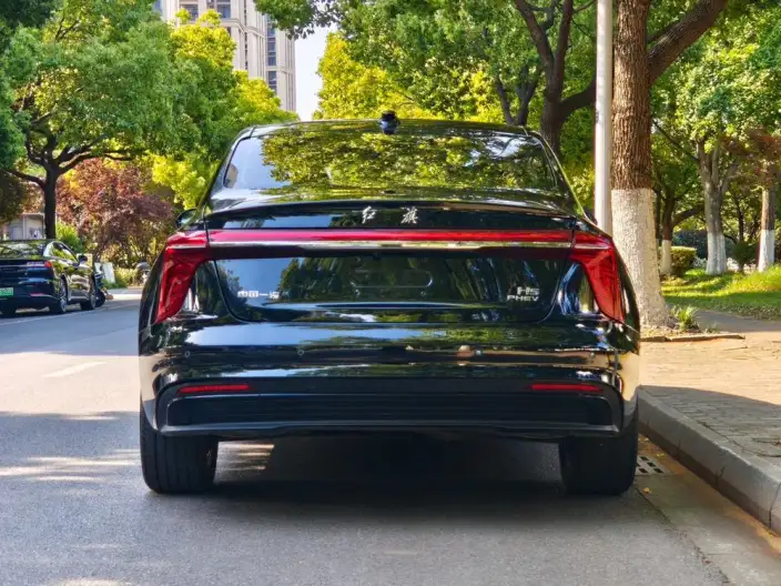 Hongqi H5 PHEV 2025 Model 170 Chao Hybrid Edition – фото 6