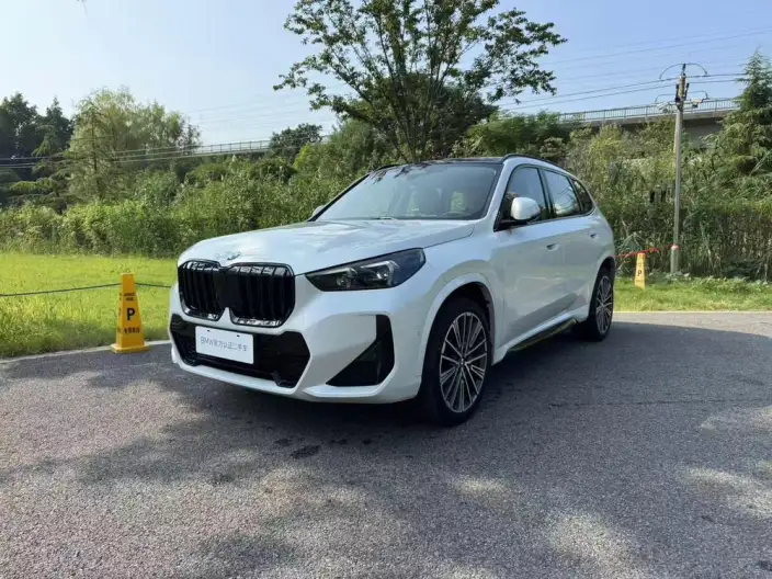 BMW X1 2026 Model xDrive25Li M Sports Night Set