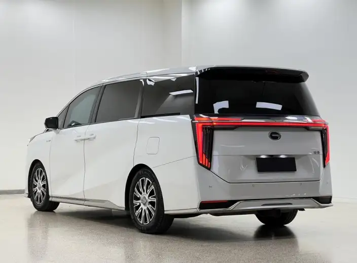 GAC Trumpchi E9 PHEV 2023 Model 2.0TM MAX – фото 5