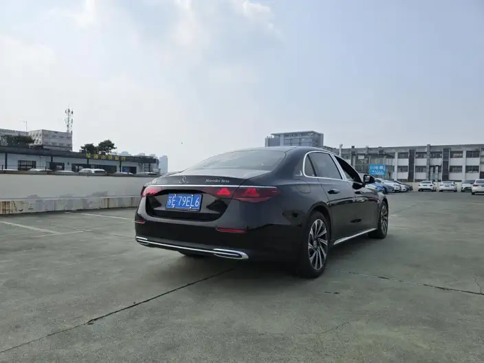 Mercedes-Benz E-Class 2025 Model E 300 L Luxury Model sedan – фото 5