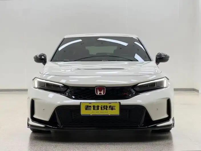 Honda Civic Imported 2023 Model 420TURBO TYPE R – фото 2