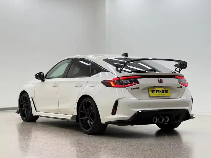 Honda Civic Imported 2023 Model 420TURBO TYPE R – фото 5