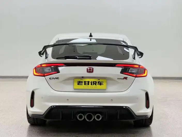 Honda Civic Imported 2023 Model 420TURBO TYPE R – фото 6