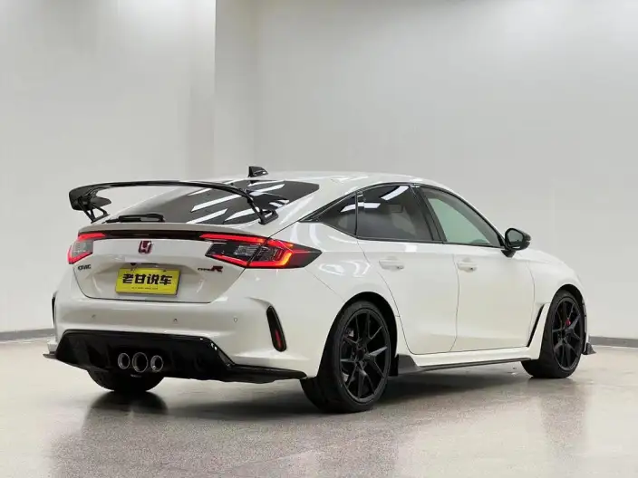Honda Civic Imported 2023 Model 420TURBO TYPE R – фото 7