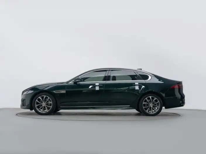 Jaguar XFL 2023 Model 2.0T P250 2WD Elite Sports Edition – фото 4