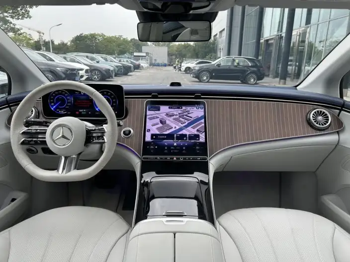Mercedes-Benz EQE 2025 Model EQE 500 4MATIC Pioneer Edition – фото 10