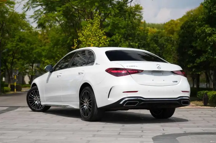 Mercedes-Benz C-Class 2023 Model C 260 L Sports Edition – фото 5