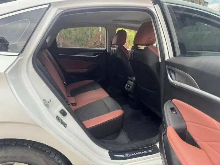 Changan Eado 2022 Model PLUS Blue whale NE 1.4T GDI DCT Flagship Model – фото 10
