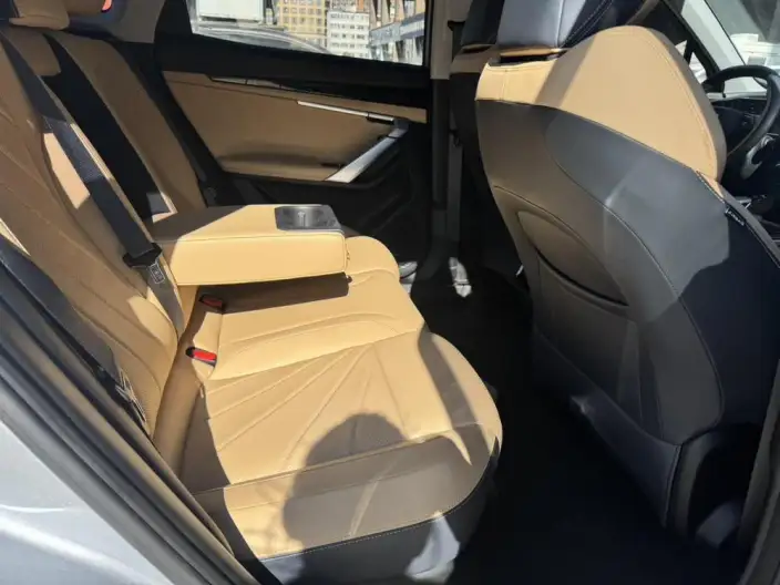 Geely Boyue L 2024 Model 1.5TD DCT Premium Edition – фото 9