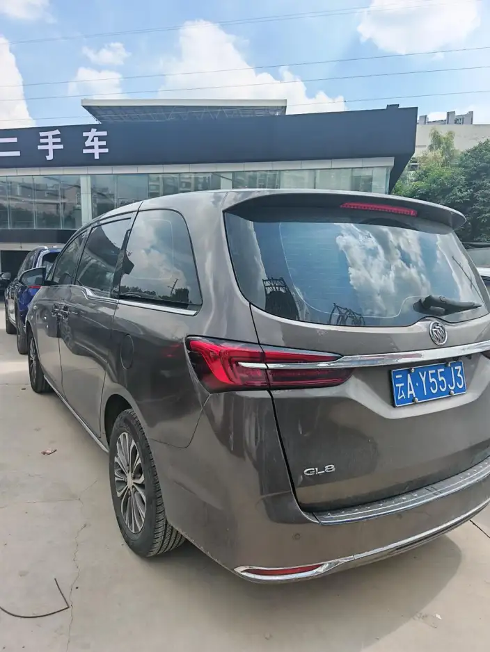 Buick GL8 2023 Model Business class 2.0T Comfort Model
