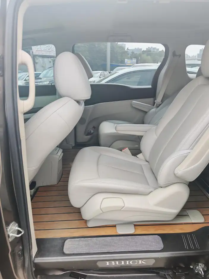 Buick GL8 2023 Model Business class 2.0T Comfort Model – фото 9