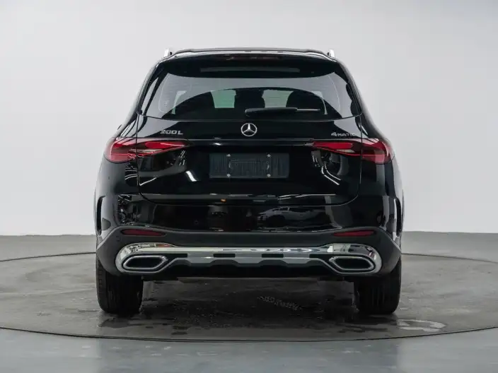 Mercedes-Benz GLC 2025 Model Facelift GLC 300 L 4MATIC Dynamic Model 5 seat – фото 6