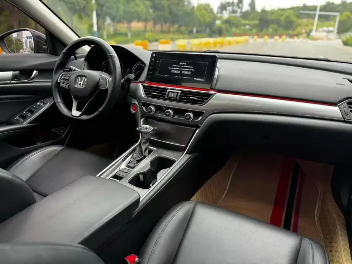 Honda Accord 2022 Model 260TURBO Comfort Edition – фото 8