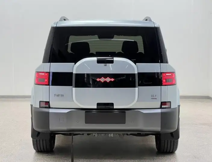 Titan 7 PHEV 2025 Model 190KM 4WD Ultra Edition – фото 6