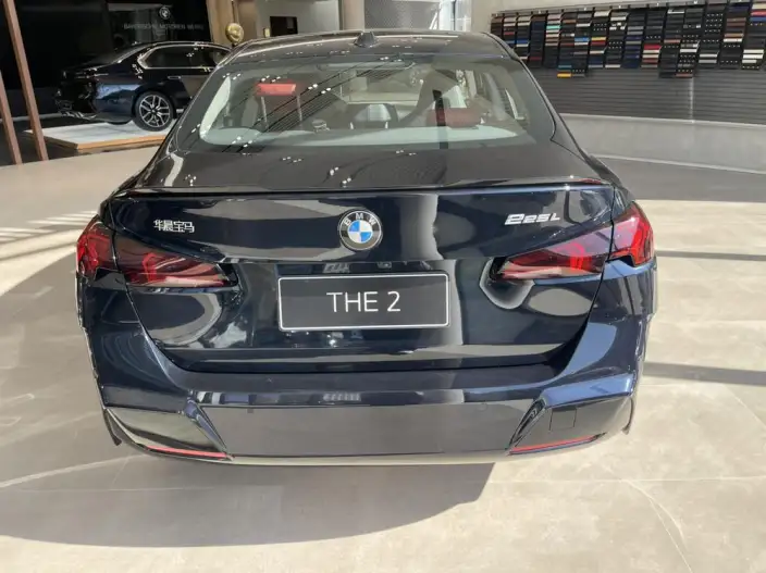 BMW 2 Series 2025 Model 225L M Sports Night Set – фото 4