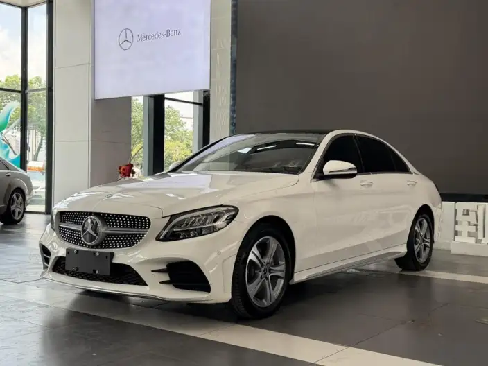 Mercedes-Benz C-Class 2021 Model C 260 L Sports Edition – фото 1