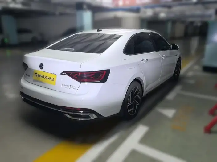 Volkswagen Sagitar 2025 Model 300TSI DSG Beyond Edition – фото 2
