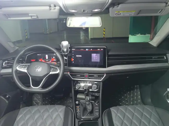 Volkswagen Sagitar 2025 Model 300TSI DSG Beyond Edition – фото 5