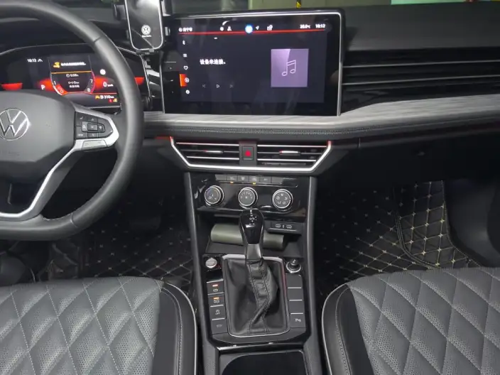 Volkswagen Sagitar 2025 Model 300TSI DSG Beyond Edition – фото 8