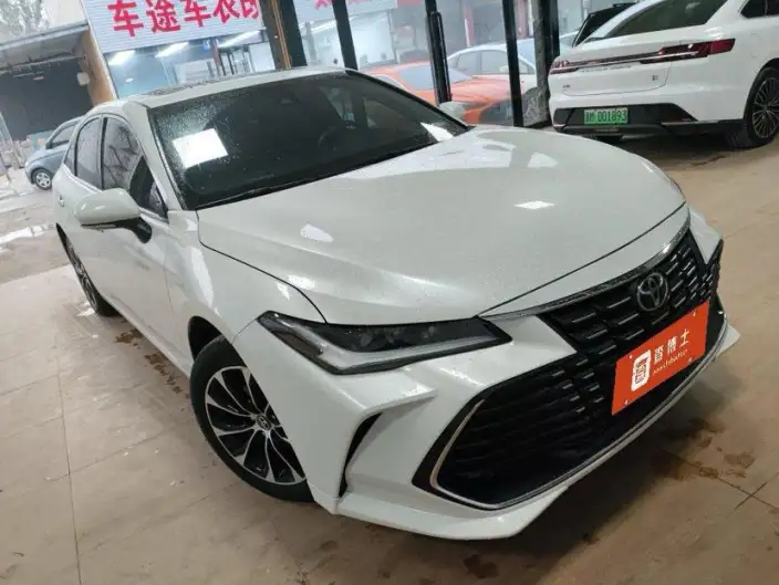 Toyota Avalon 2023 Model 2.0L CVT Deluxe Edition – фото 2