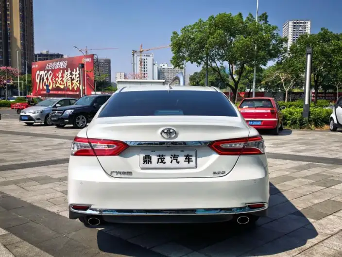 Toyota Camry 2023 Model 2.0G Deluxe Edition – фото 6