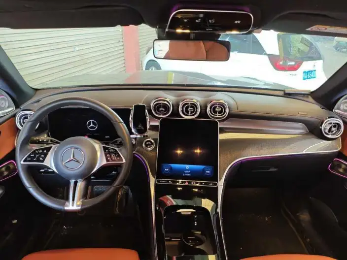 Mercedes-Benz GLC 2024 Model GLC 260 L 4MATIC Dynamic Model 5 seat – фото 5