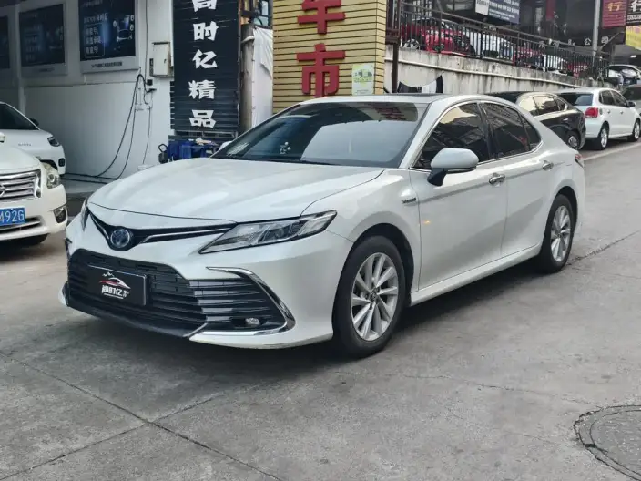 Toyota Camry 2021 Model Hybrid 2.5HGVP Leading version – фото 1