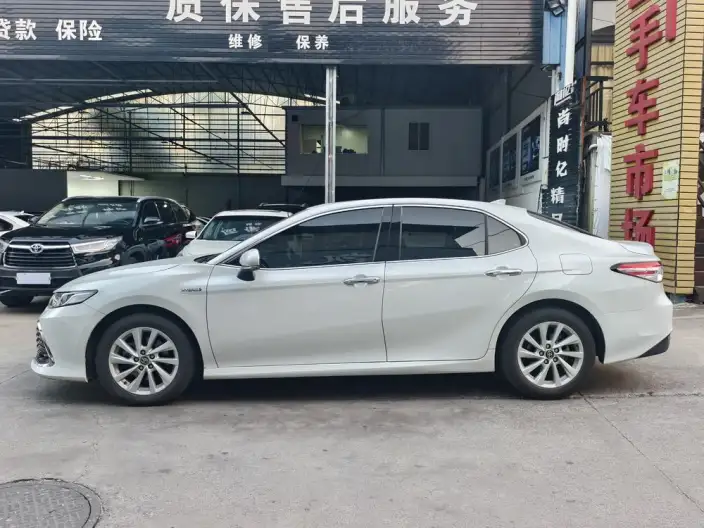 Toyota Camry 2021 Model Hybrid 2.5HGVP Leading version – фото 4
