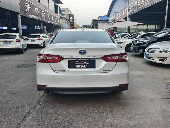 Toyota Camry 2021 Model Hybrid 2.5HGVP Leading version – фото 6