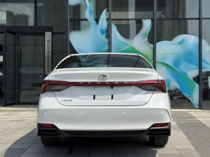 Toyota Avalon 2024 Model 2.0L CVT Enterprising Edition – фото 6