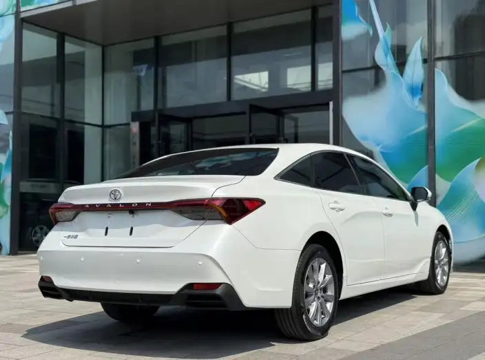 Toyota Avalon 2024 Model 2.0L CVT Enterprising Edition – фото 7