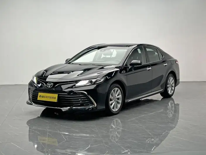 Toyota Camry 2023 Model 2.0G Deluxe Edition – фото 1