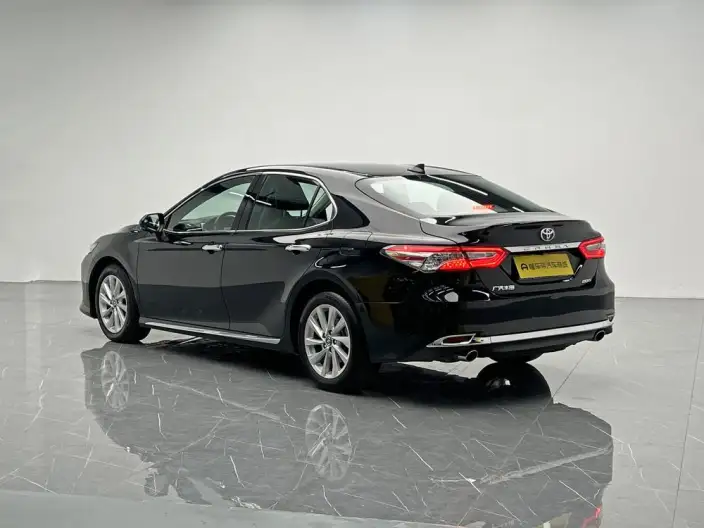 Toyota Camry 2023 Model 2.0G Deluxe Edition – фото 5