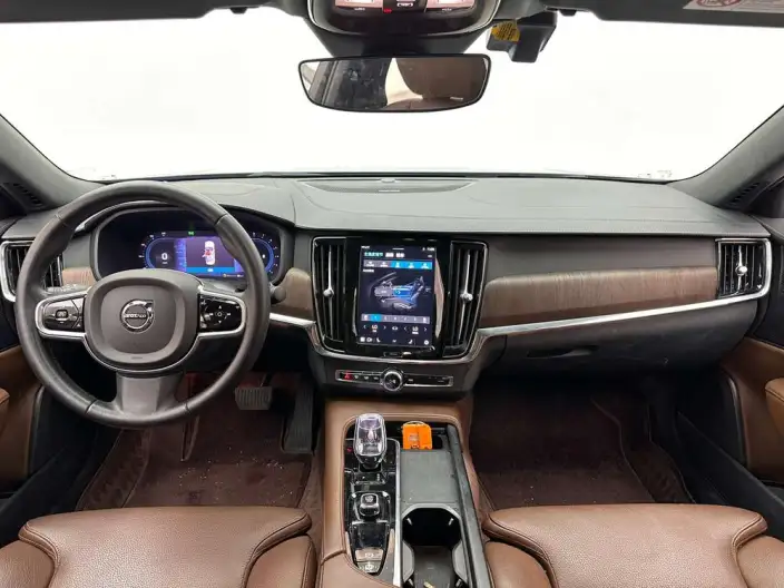 Volvo S90 2024 Model B5 Smart Range Deluxe Edition – фото 10