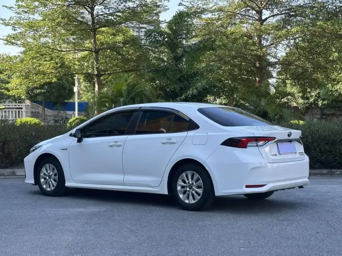 Toyota Corolla 2023 Model Intelligent Hybrid 1.8L E-CVT Pioneer Edition – фото 4