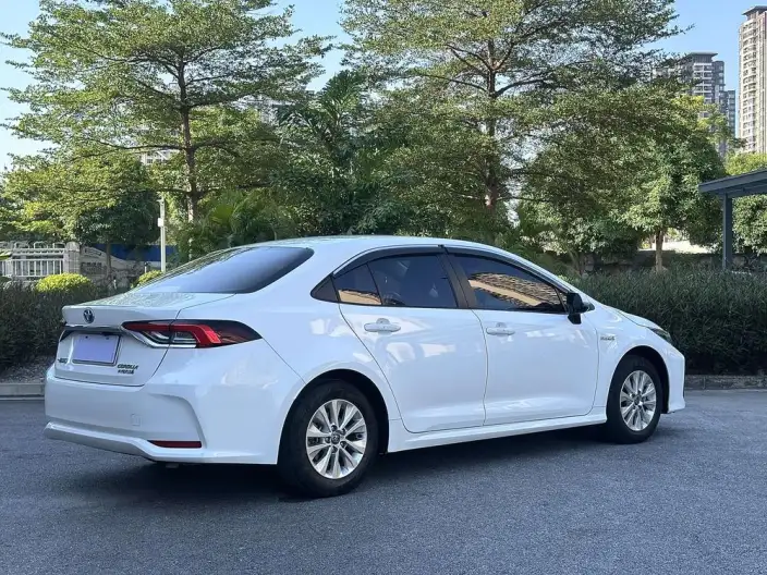 Toyota Corolla 2023 Model Intelligent Hybrid 1.8L E-CVT Pioneer Edition – фото 6