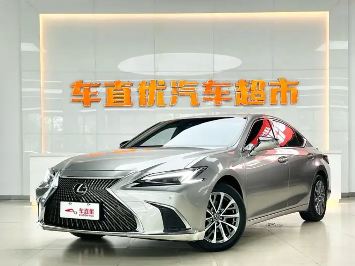 Lexus ES 2025 Model 300h Premium