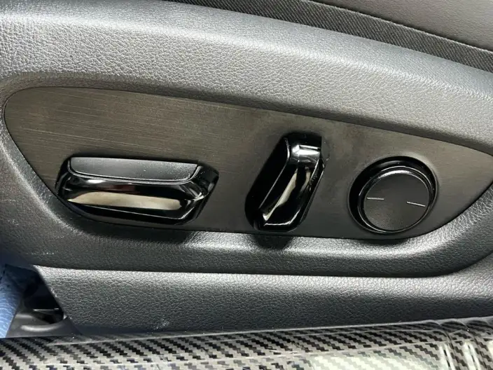 Lexus ES 2025 Model 300h Premium – фото 8
