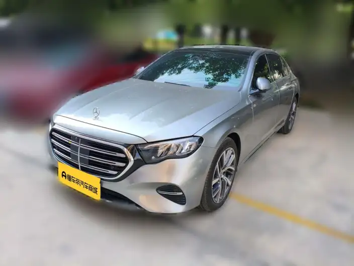 Mercedes-Benz E-Class 2025 Model E 300 L Fashion Model sedan – фото 1