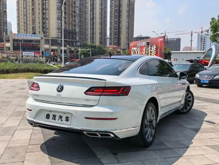 Volkswagen CC 2023 Model 380TSI Eye-catching version – фото 7