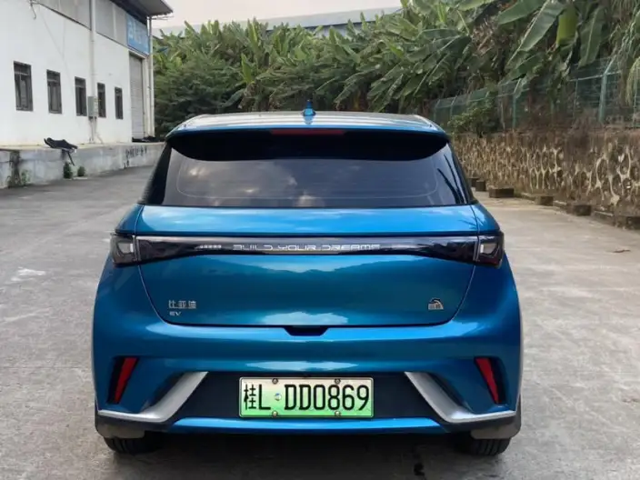 BYD Dolphin 2021 Model Fashion Edition – фото 4