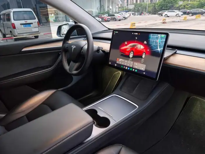 Model Y 2022 Model Rear-wheel drive version – фото 9