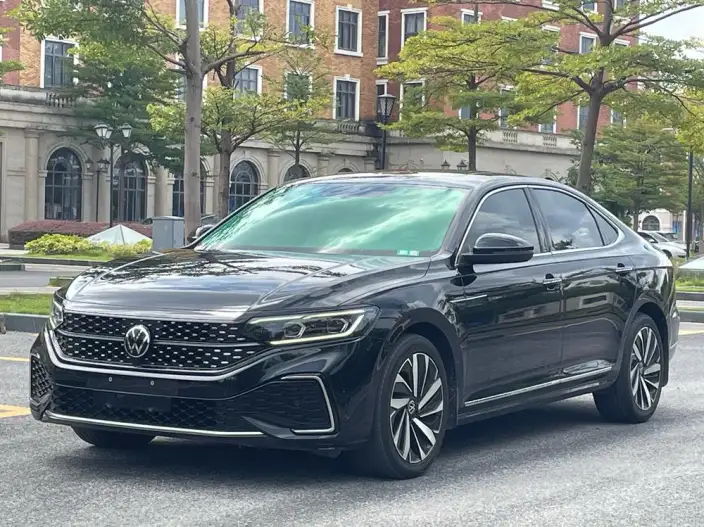 Volkswagen Passat 2022 Model 330TSI Starry sky Deluxe Edition – фото 1