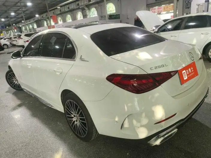 Mercedes-Benz C-Class 2024 Model C 260 L Sports Edition – фото 3