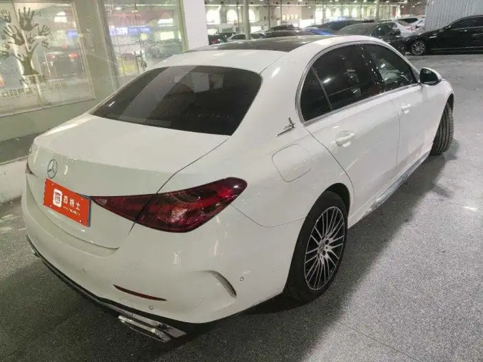 Mercedes-Benz C-Class 2024 Model C 260 L Sports Edition – фото 4