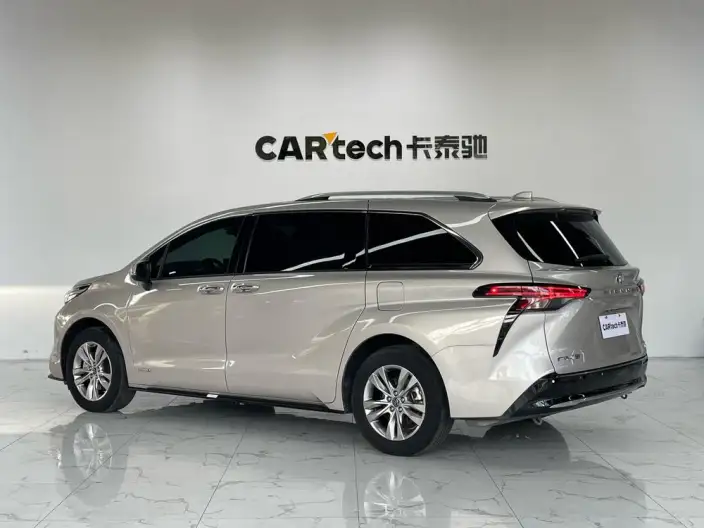 Toyota Sienna 2021 Model 2.5L Hybrid Supreme Edition – фото 5