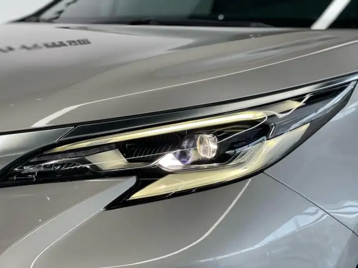 Toyota Sienna 2021 Model 2.5L Hybrid Supreme Edition – фото 9