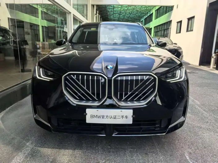 BMW X3 2025 Model xDrive30L Exclusive Model M Sports Set – фото 2