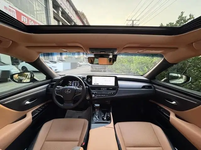 Lexus ES 2022 Model 200 Superior Edition – фото 7